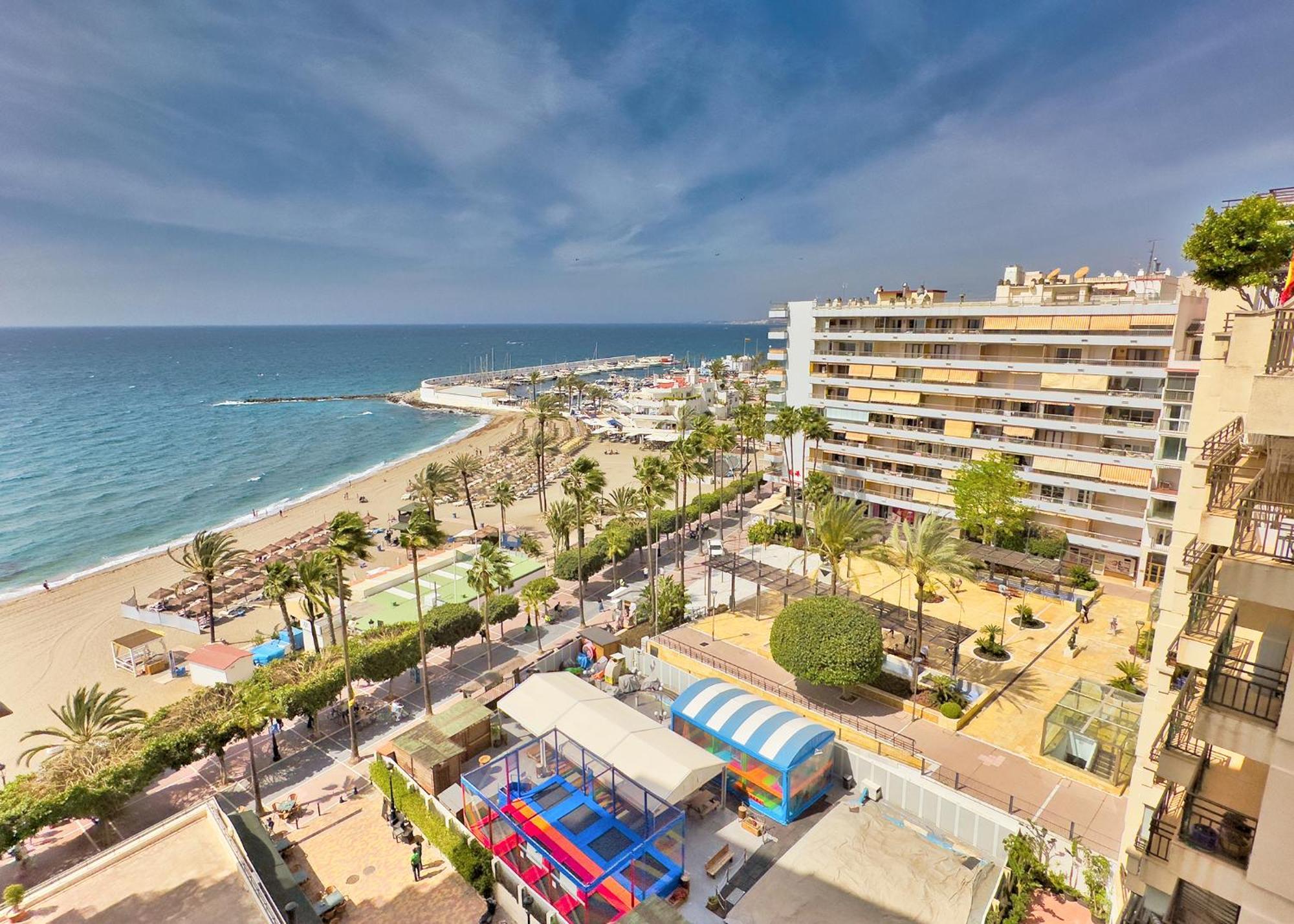 Mediterraneo 801. Super One-bedroom With Great Sea Views. *