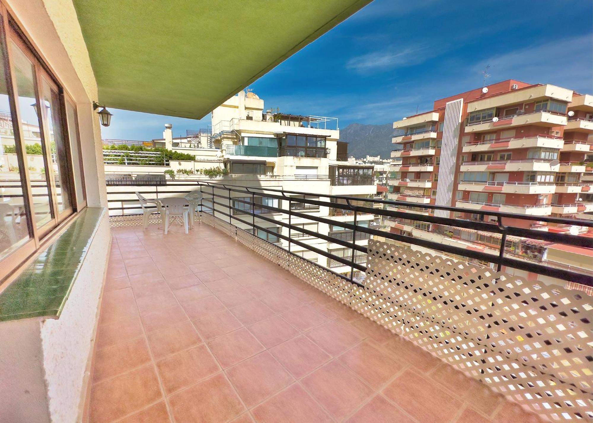 Mediterraneo 801. Super One-bedroom With Great Sea Views. Apartment *