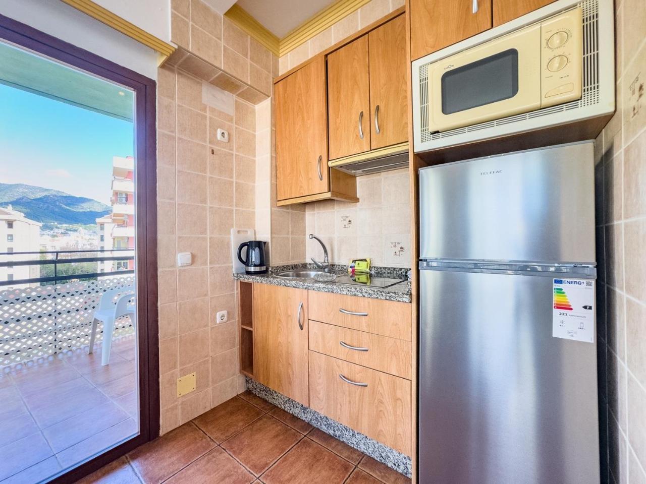 Mediterraneo 801. Super One-bedroom With Great Sea Views.