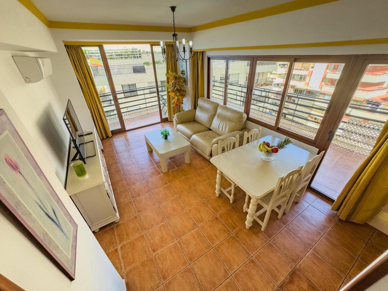 Mediterraneo 801. Super One-bedroom With Great Sea Views. * Marbella