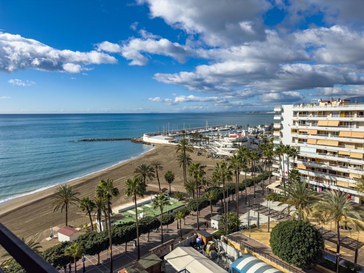 Mediterraneo 801. Super One-bedroom With Great Sea Views. Apartment *